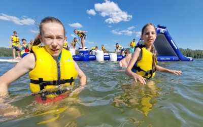 Obóz młodzieżowy, Piecki - obóz "Wodne Wakacje" Mazurskie Chaty, 10 dni 10-14 lat