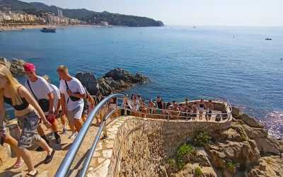 Obóz młodzieżowy, Lloret de Mar - obóz Chill out Zone - wylot z Warszawy Don Juan Resort****, 8 dni 13-18 lat