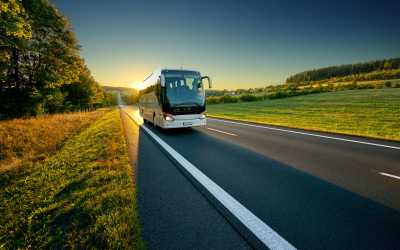 Transport, Autobus na obóz młodzieżowy